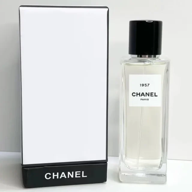 Chanel Fragrance YNK-024