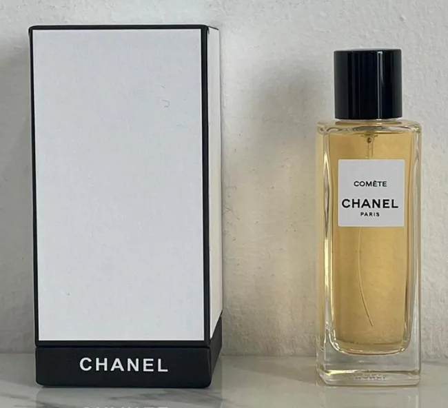 Chanel Fragrance YNK-026