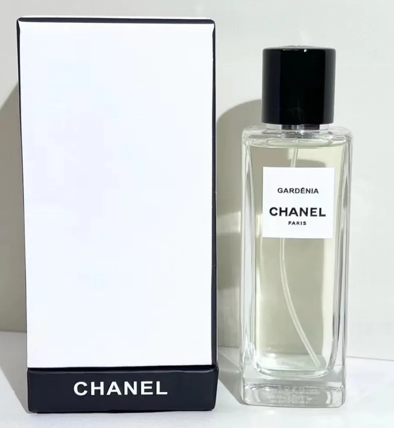 Chanel Fragrance YNK-027